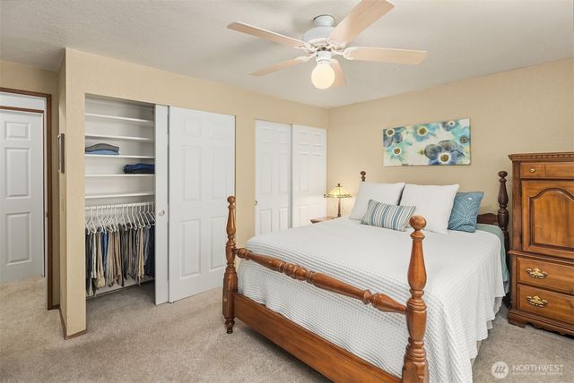 22848 NE 26th Street, Sammamish, WA 98074