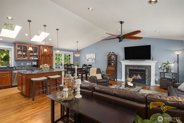 22848 NE 26th Street, Sammamish, WA 98074