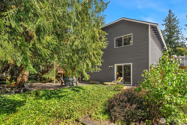 22848 NE 26th Street, Sammamish, WA 98074