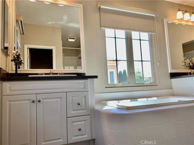 81 Cipresso, Irvine, CA 92618