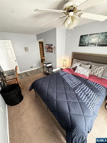 807 Sassafras Court, Mahwah, NJ 07430