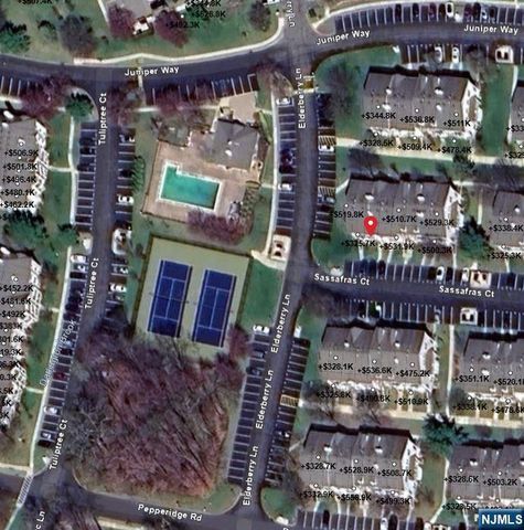 807 Sassafras Court, Mahwah, NJ 07430