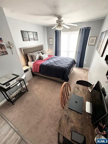 807 Sassafras Court, Mahwah, NJ 07430