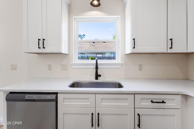 225 W 13th Street, Panama City, FL 32401