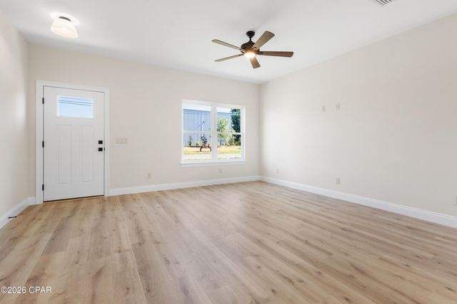 225 W 13th Street, Panama City, FL 32401