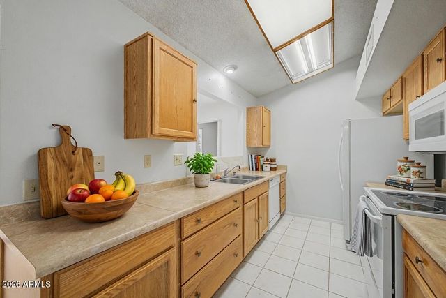 14623 W YOSEMITE Drive, Sun City West, AZ 85375