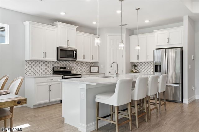 28040 Seasons Tide AVE, Bonita Springs, FL 34135