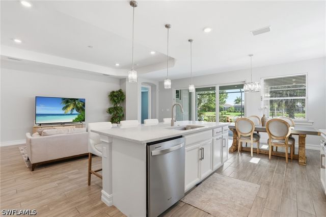 28040 Seasons Tide AVE, Bonita Springs, FL 34135