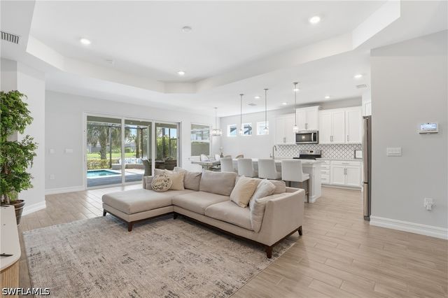28040 Seasons Tide AVE, Bonita Springs, FL 34135