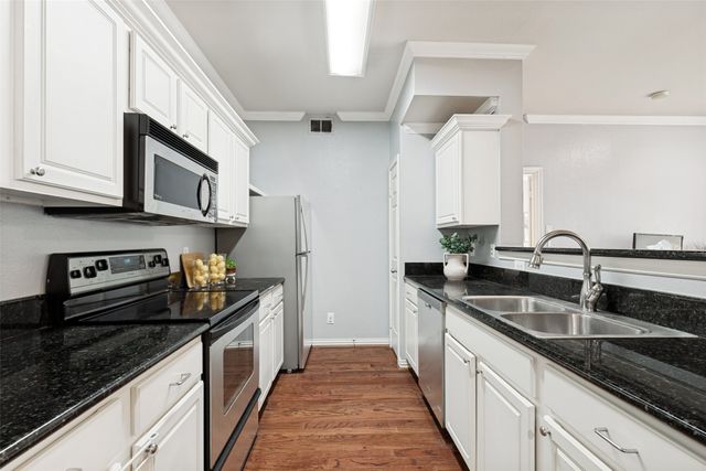 2524 Preston Road 203, Plano, TX 75093