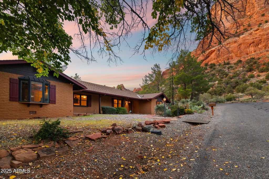 Image 2 of property listing at 195 Courthouse Butte Road, Sedona, AZ 86351