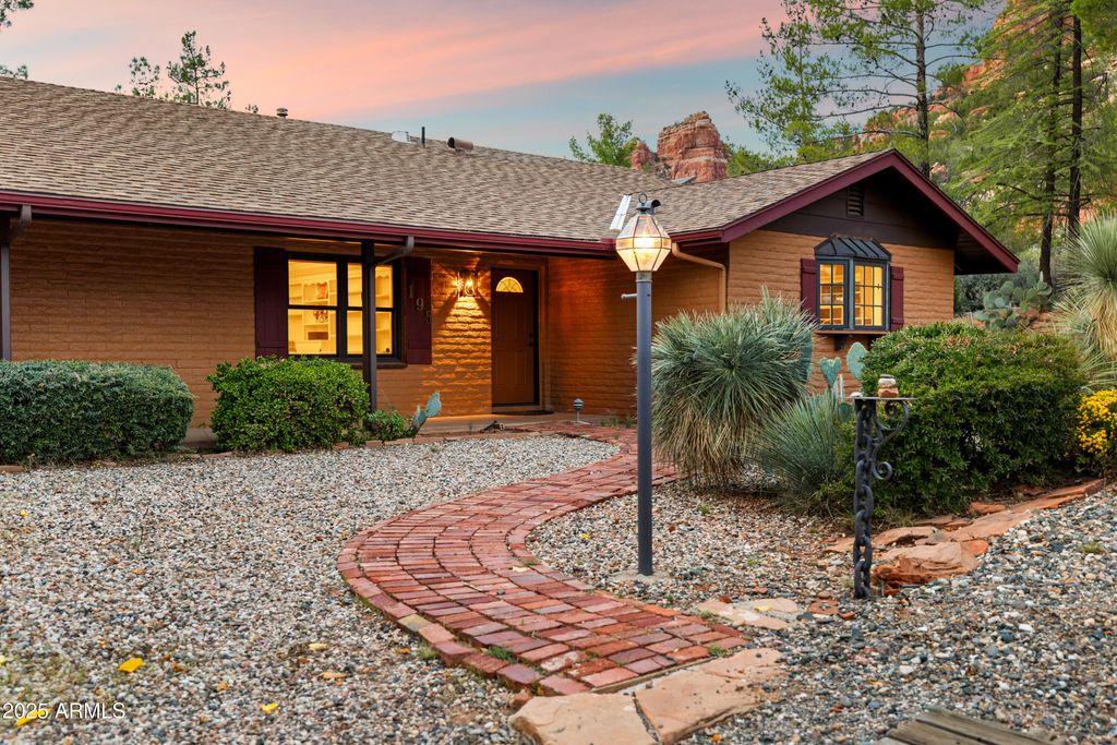 Image 7 of property listing at 195 Courthouse Butte Road, Sedona, AZ 86351