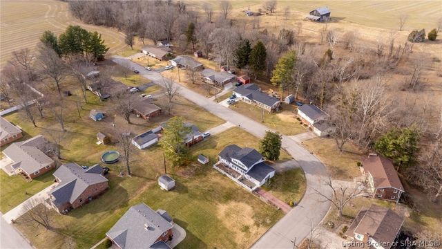 1835 Greenhills Drive, Madison, IN 47250