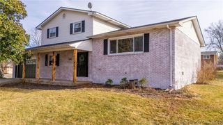 1835 Greenhills Drive, Madison, IN 47250