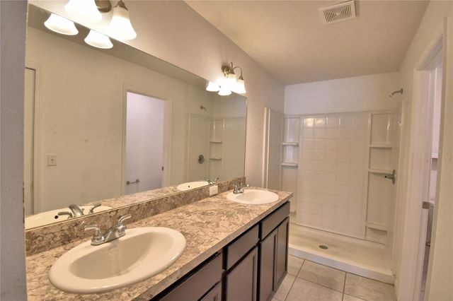 17 ZINNIA LANE E, Kissimmee, FL 34759