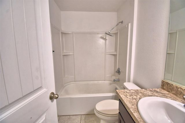 17 ZINNIA LANE E, Kissimmee, FL 34759