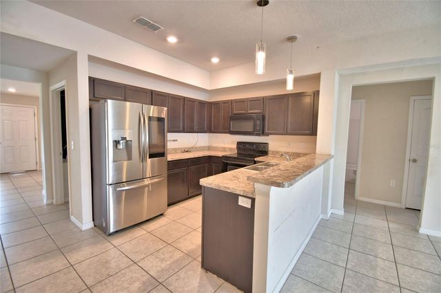 17 ZINNIA LANE E, Kissimmee, FL 34759