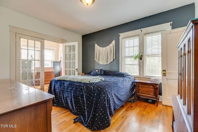 302 Daytona Place, Elizabethton, TN 37643