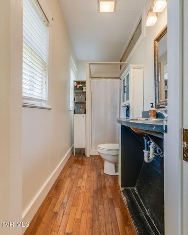 302 Daytona Place, Elizabethton, TN 37643