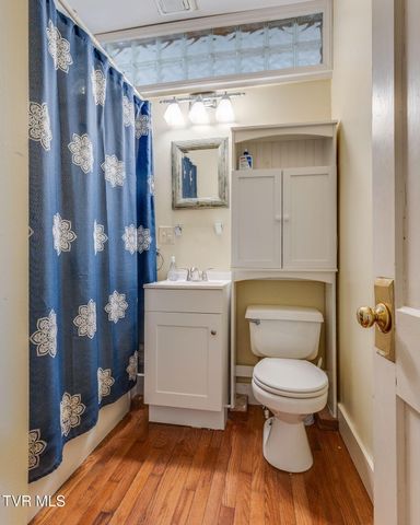 302 Daytona Place, Elizabethton, TN 37643