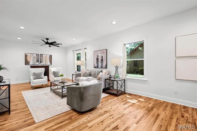 308 Hereford Avenue, Ferguson, MO 63135