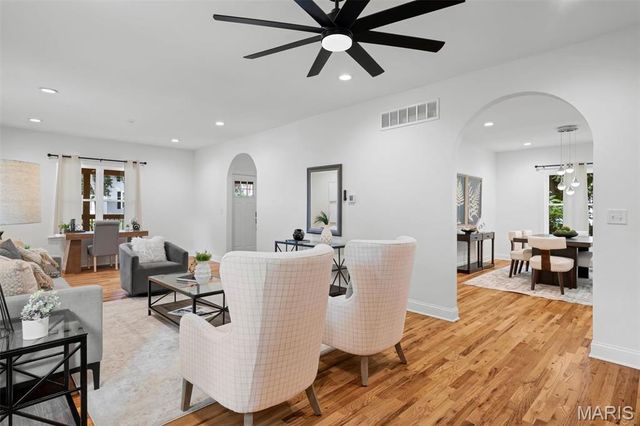 308 Hereford Avenue, Ferguson, MO 63135