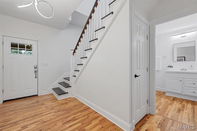 308 Hereford Avenue, Ferguson, MO 63135