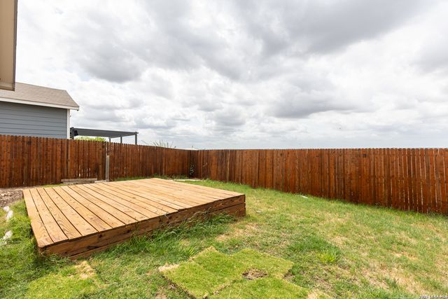 3923 IVY PATH, St Hedwig, TX 78152