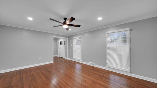 5256 COLLINGWOOD RD, Memphis, TN 38117