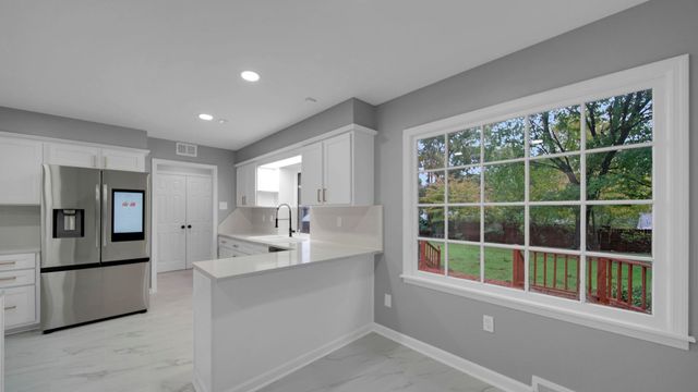 5256 COLLINGWOOD RD, Memphis, TN 38117