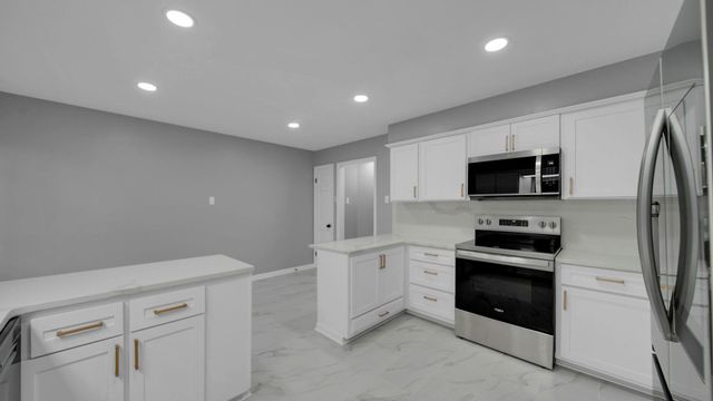 5256 COLLINGWOOD RD, Memphis, TN 38117