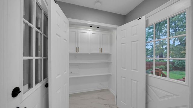 5256 COLLINGWOOD RD, Memphis, TN 38117