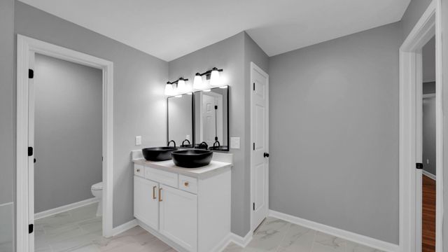 5256 COLLINGWOOD RD, Memphis, TN 38117