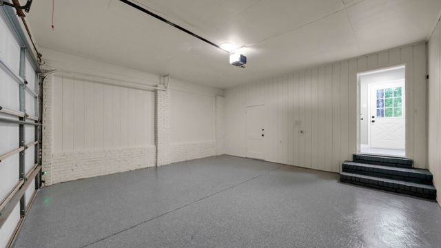 5256 COLLINGWOOD RD, Memphis, TN 38117