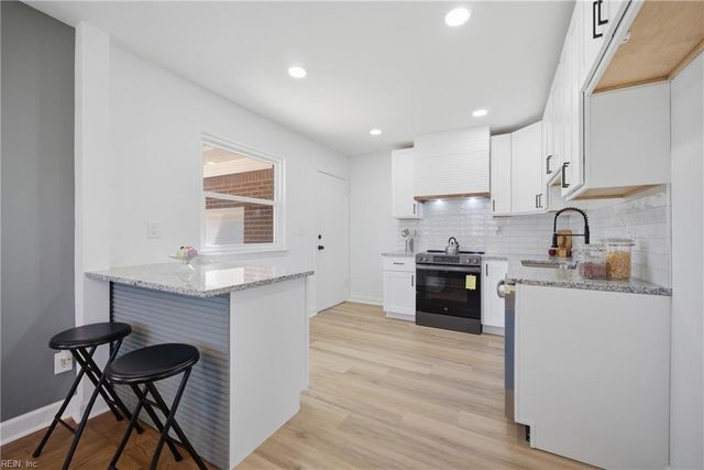 308 Butrico RD, Chesapeake, VA 23325
