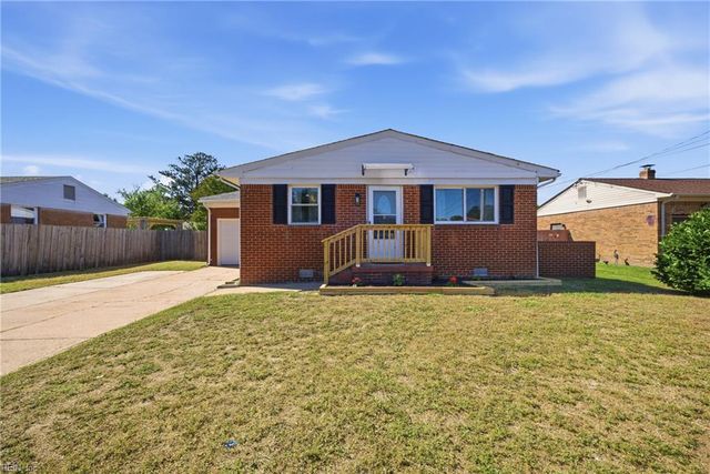 308 Butrico RD, Chesapeake, VA 23325