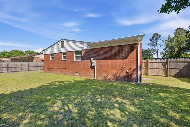 308 Butrico RD, Chesapeake, VA 23325