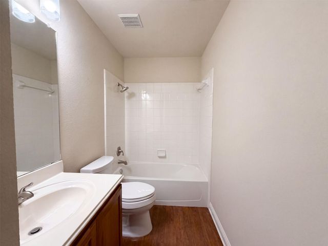 1315 Tumbling River DR, Leander, TX 78641