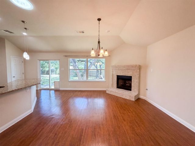 1315 Tumbling River DR, Leander, TX 78641