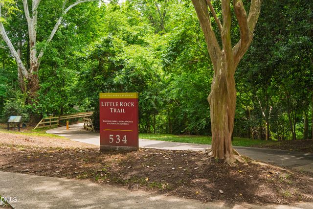 532 E Lenoir Street, Raleigh, NC 27601