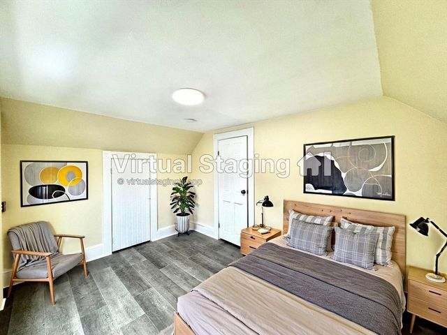 98 Safford St, Quincy, MA 02171