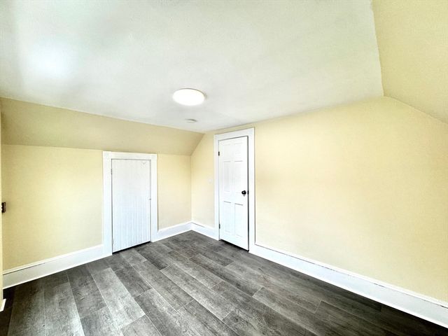 98 Safford St, Quincy, MA 02171