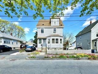 98 Safford St, Quincy, MA 02171