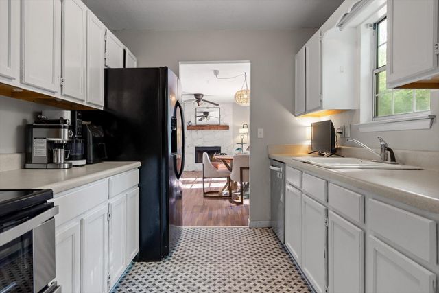 1302 Labrea Drive, Chattanooga, TN 37421