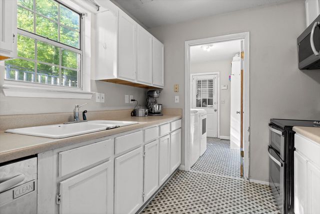 1302 Labrea Drive, Chattanooga, TN 37421