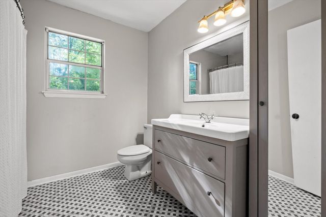 1302 Labrea Drive, Chattanooga, TN 37421