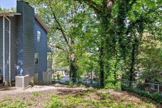1302 Labrea Drive, Chattanooga, TN 37421
