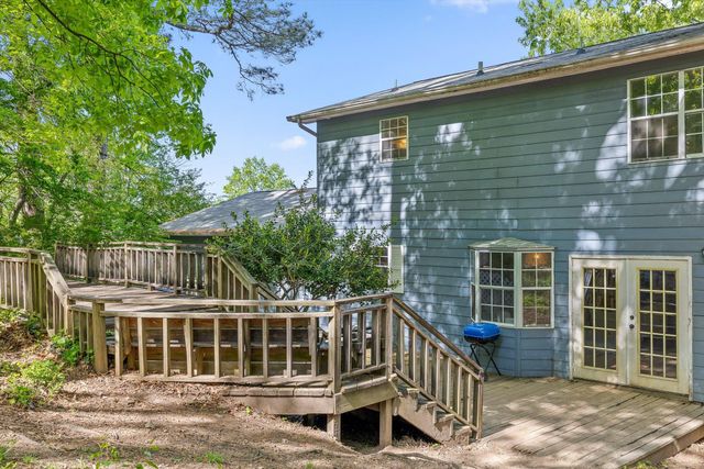 1302 Labrea Drive, Chattanooga, TN 37421