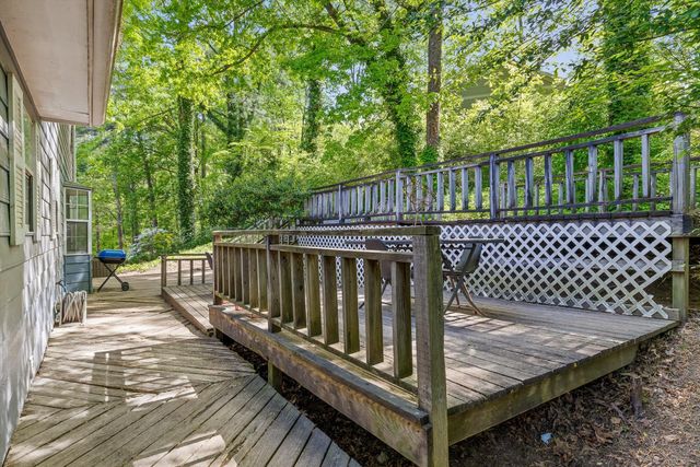 1302 Labrea Drive, Chattanooga, TN 37421