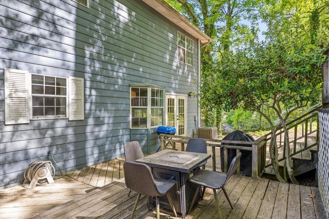 1302 Labrea Drive, Chattanooga, TN 37421